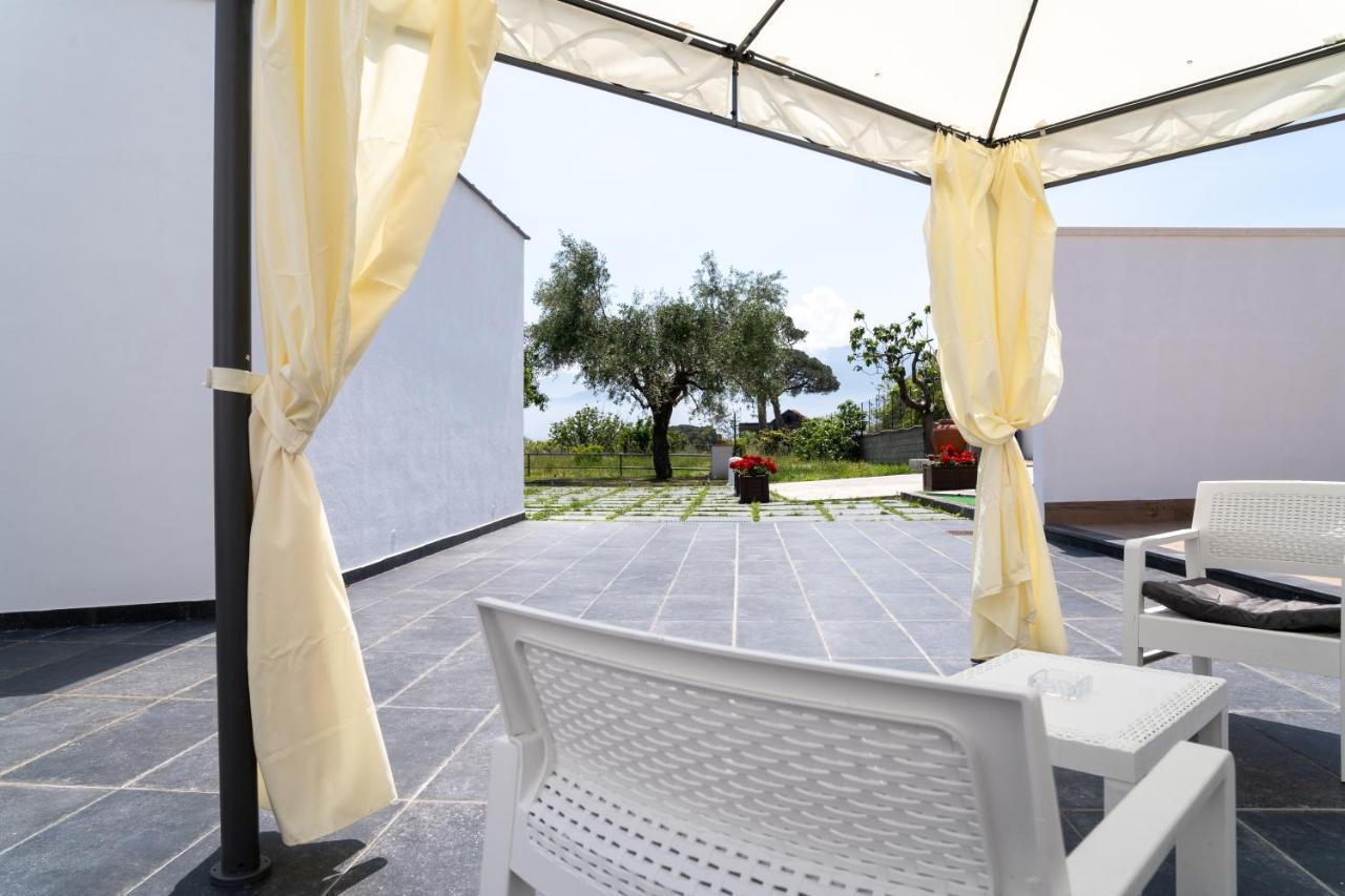 Napul'E B&B Boscotrecase Buitenkant foto
